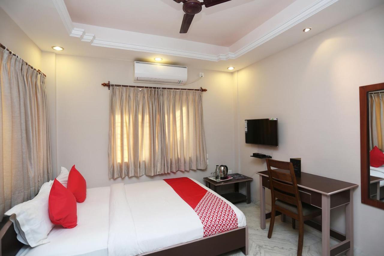 Oyo 19855 B S Guest House Jādabpur Zewnętrze zdjęcie