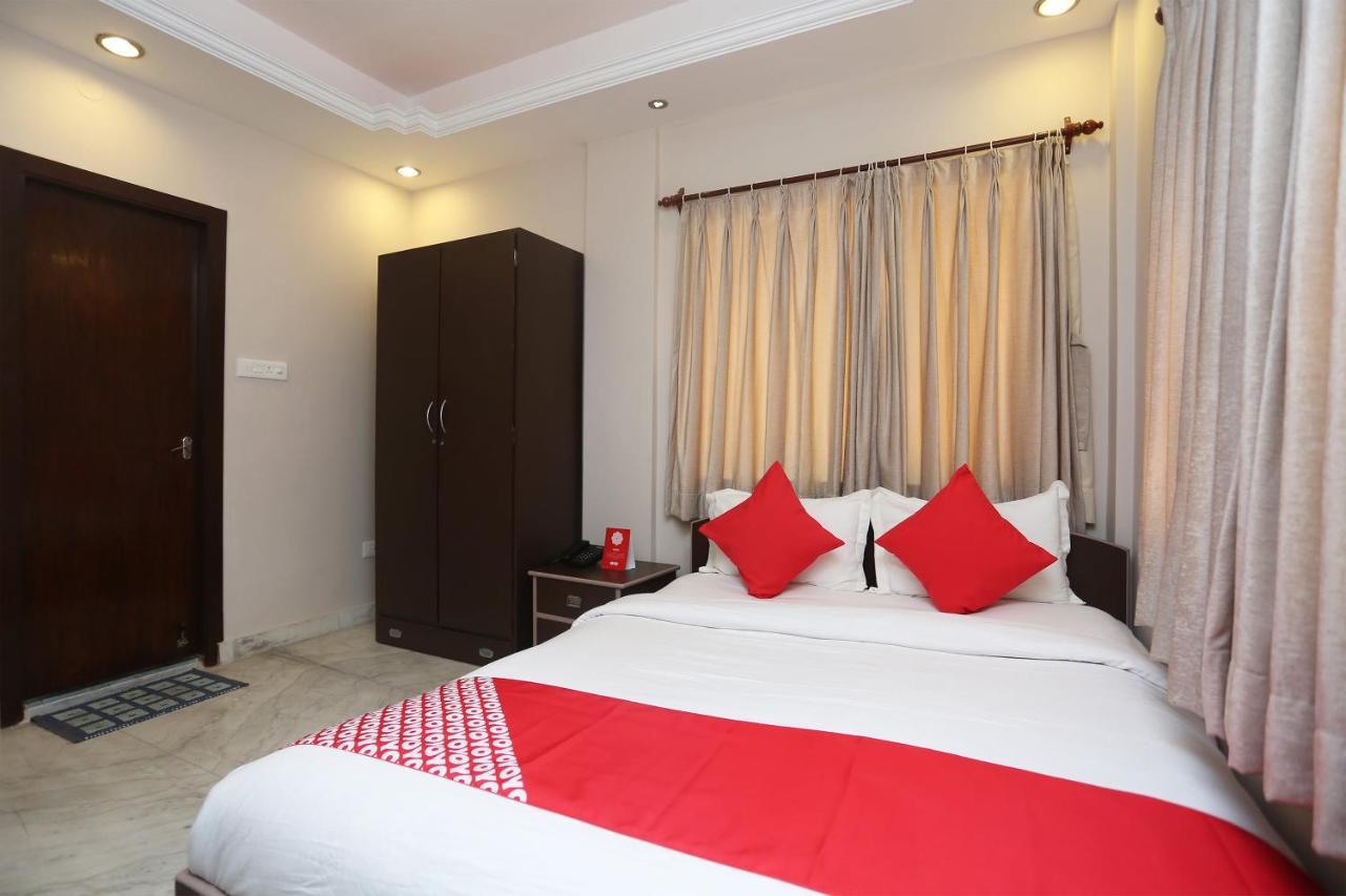 Oyo 19855 B S Guest House Jādabpur Zewnętrze zdjęcie